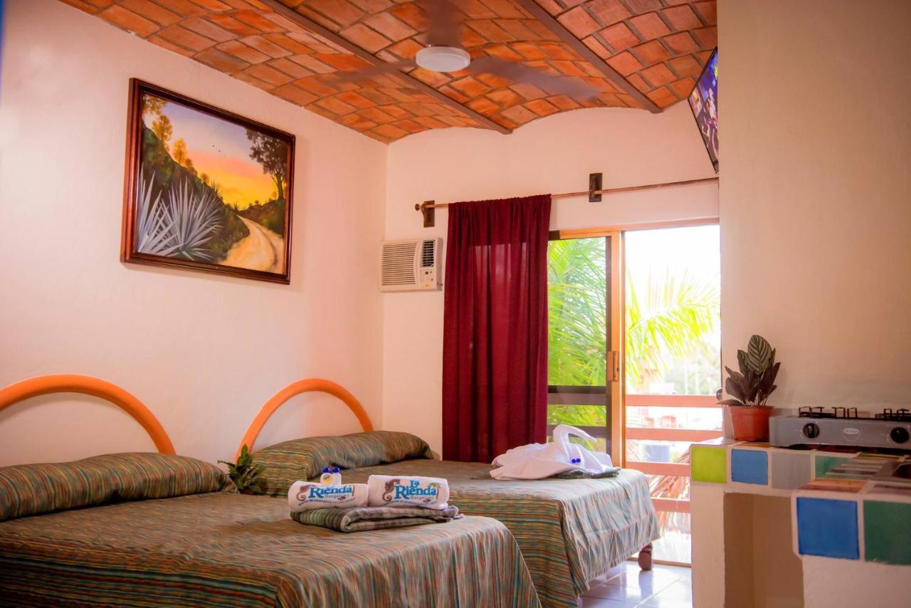 Отель La Rienda Guayabitos Ринкон-де-Гуайябитос Экстерьер фото
