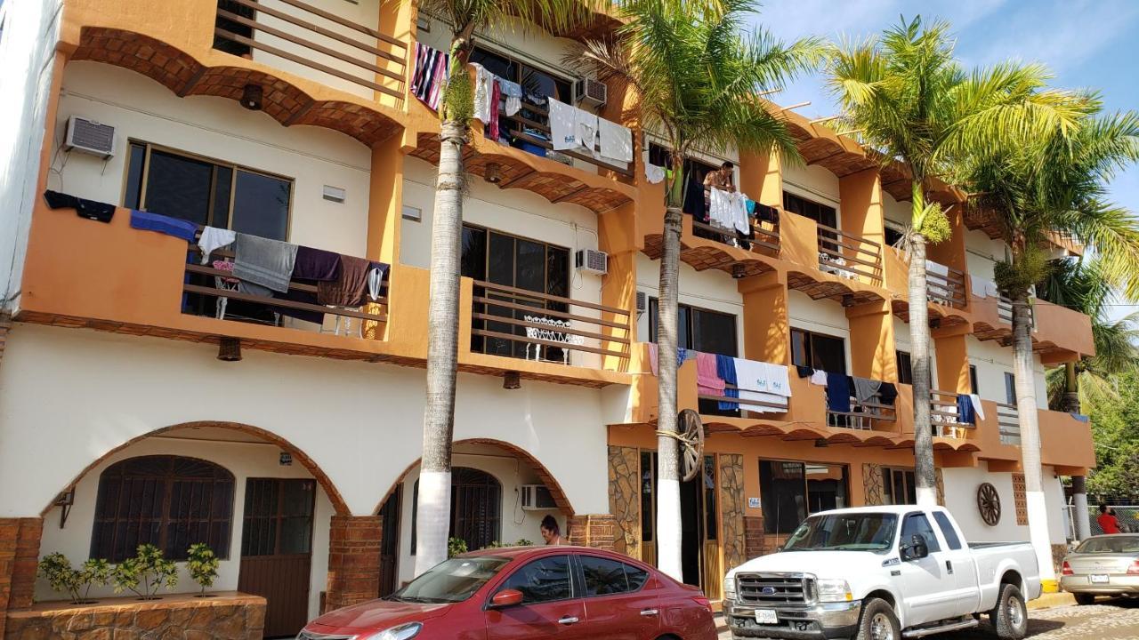 Отель La Rienda Guayabitos Ринкон-де-Гуайябитос Экстерьер фото