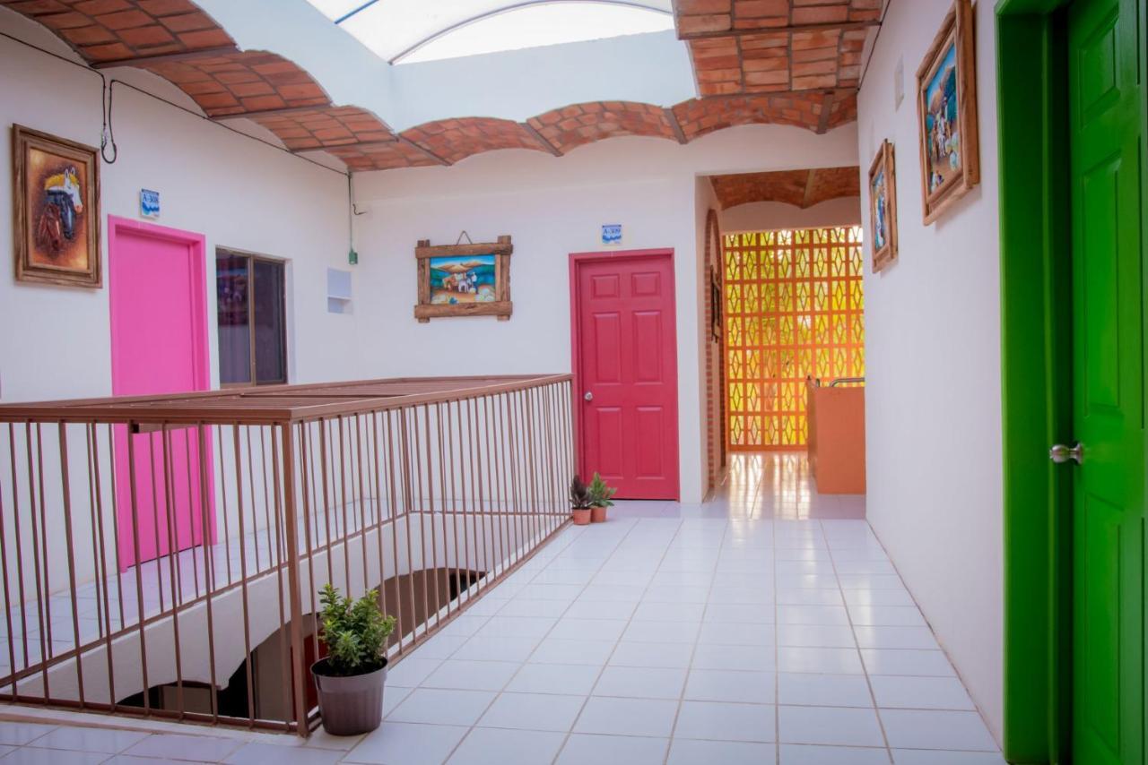 Отель La Rienda Guayabitos Ринкон-де-Гуайябитос Экстерьер фото